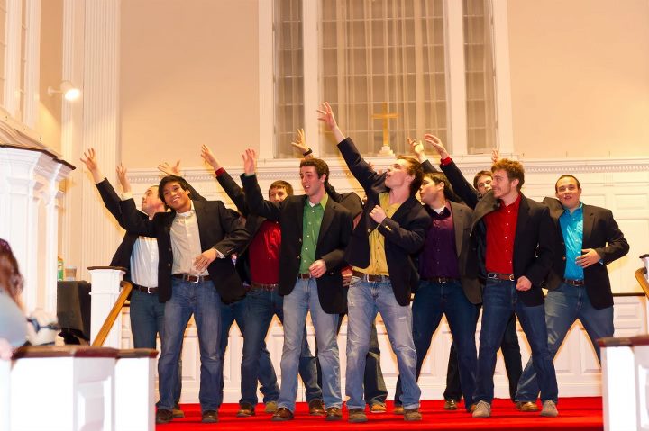 555708_344139372300738_65210598_n